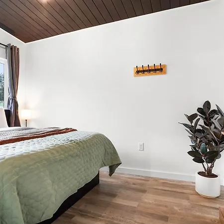 South Bay Inn Westport Extérieur photo